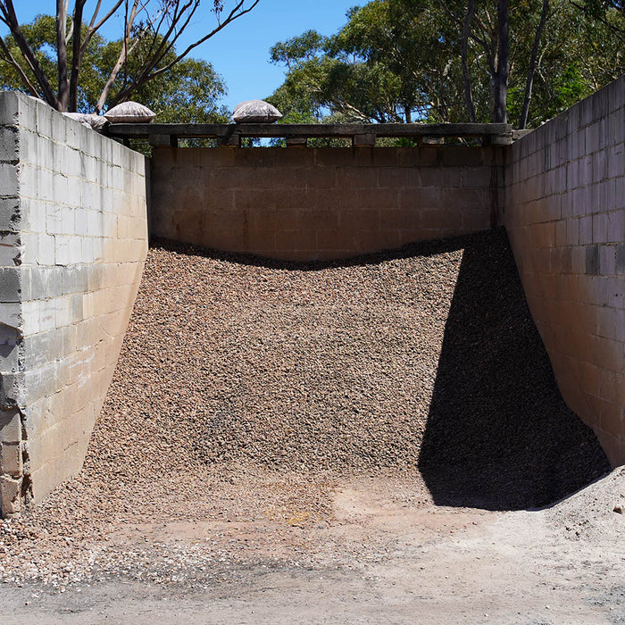 NEPEAN RIVER PEBBLES 20MM TONNE