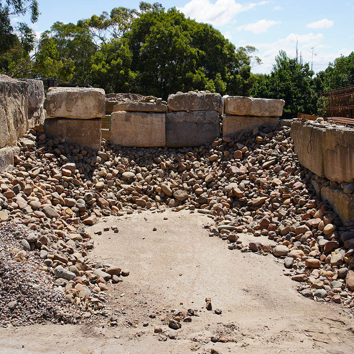 LUCKY STONES (NEPEAN RIVER) TONNE