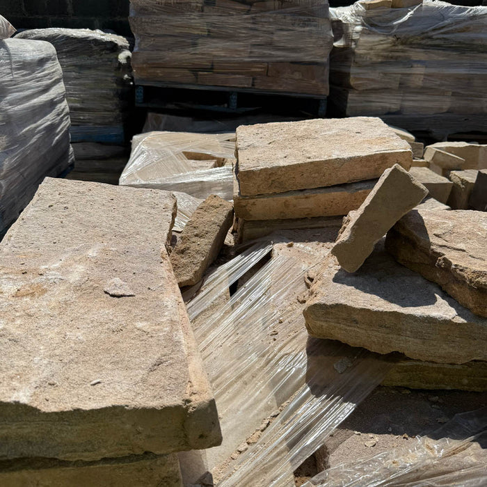 SANDSTONE FLAGGING (TRADITIONAL) M2